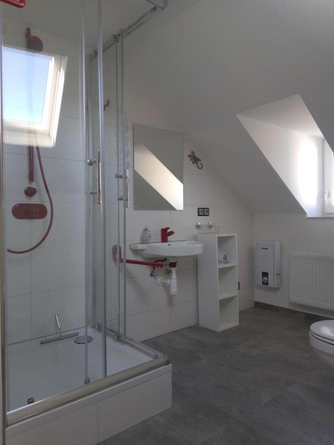 Ferienwohnung Im Roten Haus, Die Therme Ist Fusslaeufig In Wenigen Minuten Erreichbar Bad Ems Εξωτερικό φωτογραφία