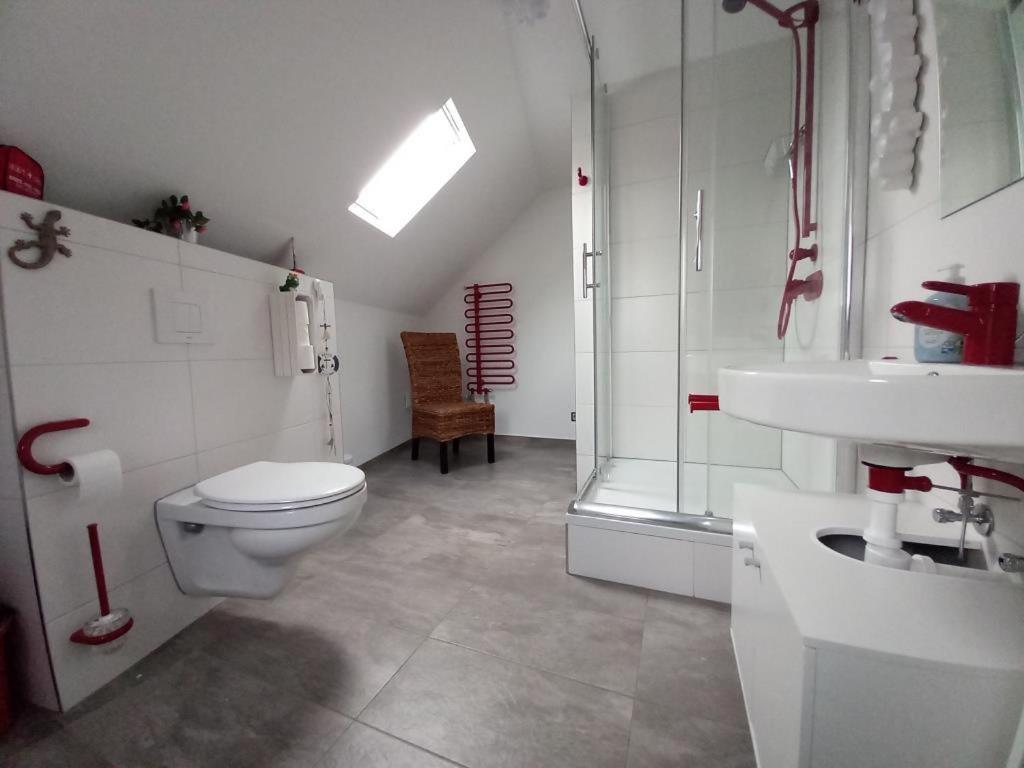Ferienwohnung Im Roten Haus, Die Therme Ist Fusslaeufig In Wenigen Minuten Erreichbar Bad Ems Εξωτερικό φωτογραφία