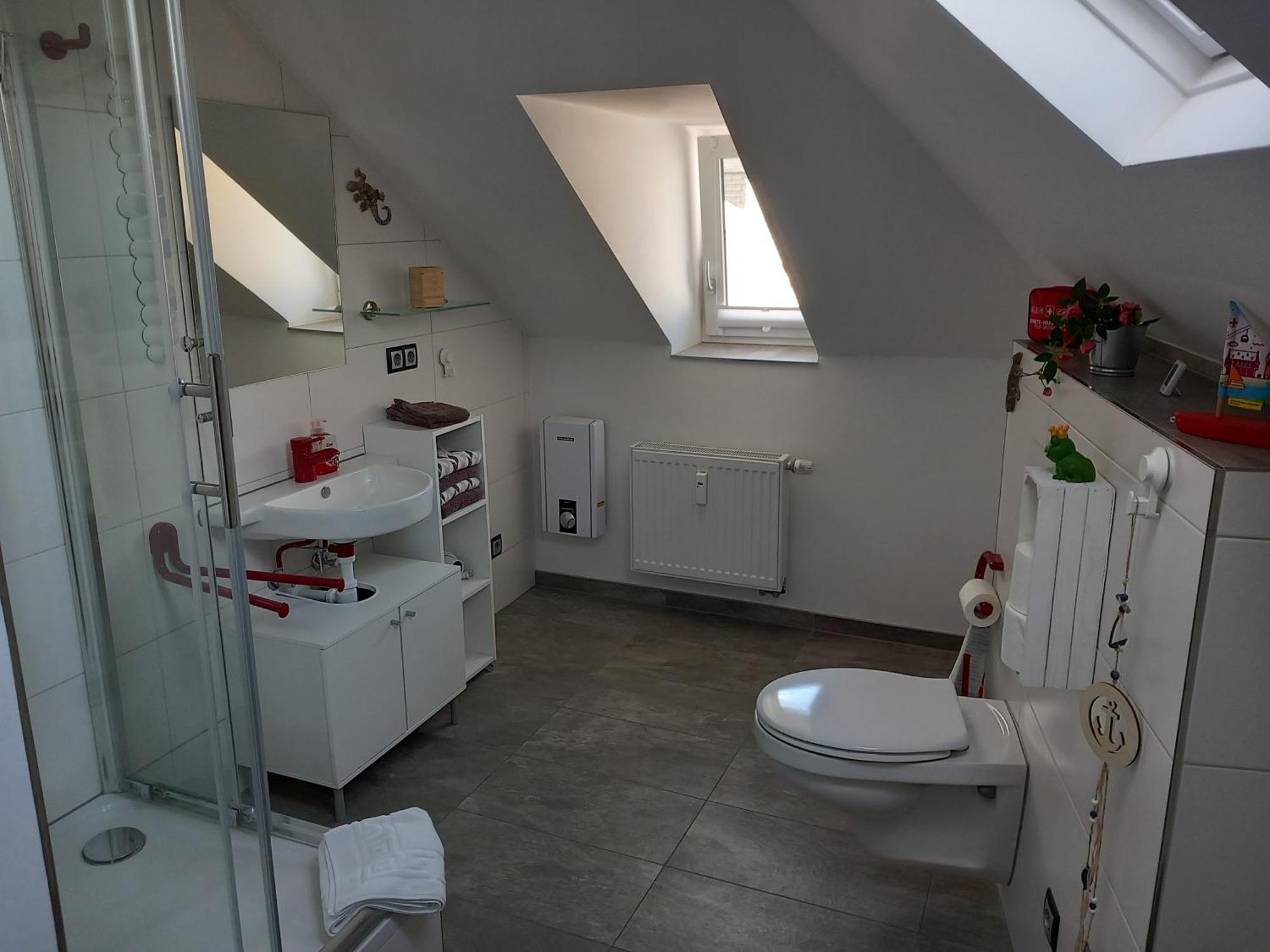 Ferienwohnung Im Roten Haus, Die Therme Ist Fusslaeufig In Wenigen Minuten Erreichbar Bad Ems Εξωτερικό φωτογραφία